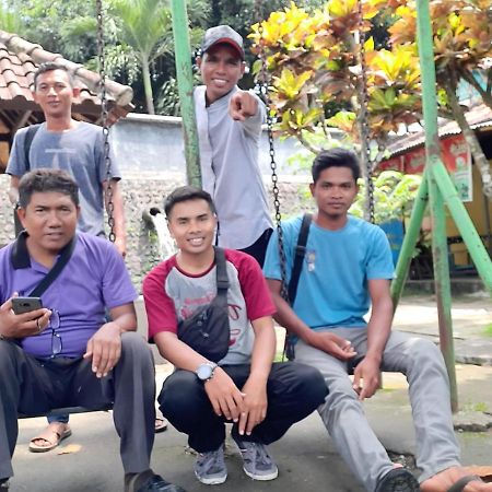 Ariata Arya Hostel Kuta  エクステリア 写真