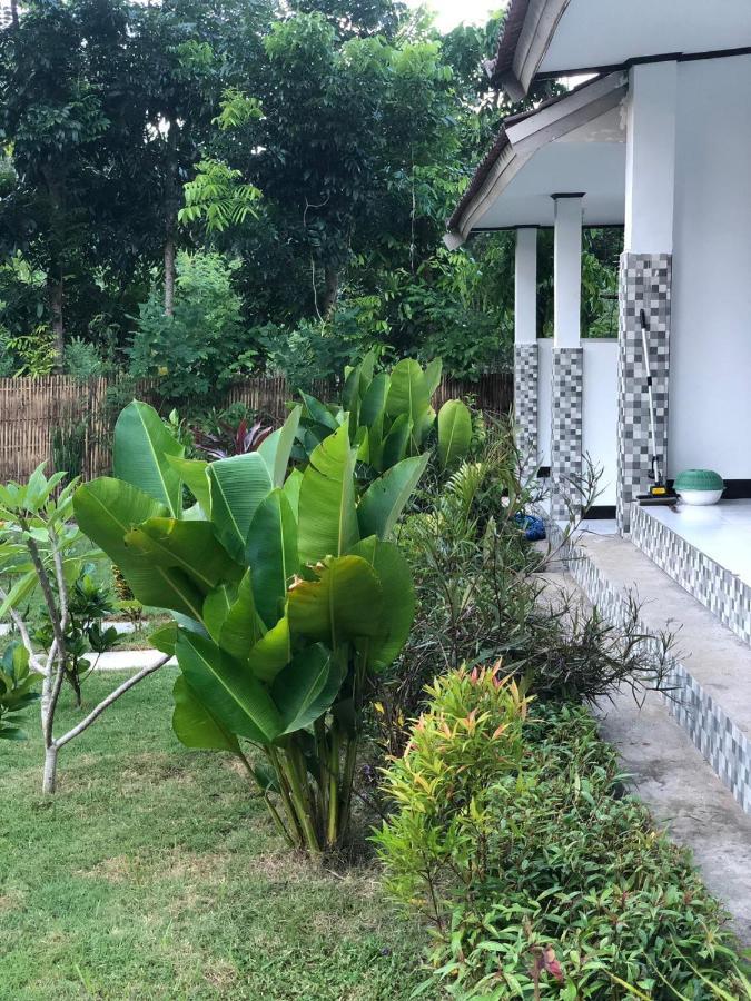 Ariata Arya Hostel Kuta  エクステリア 写真