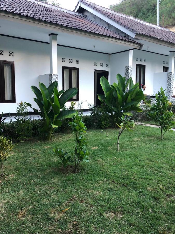 Ariata Arya Hostel Kuta  エクステリア 写真