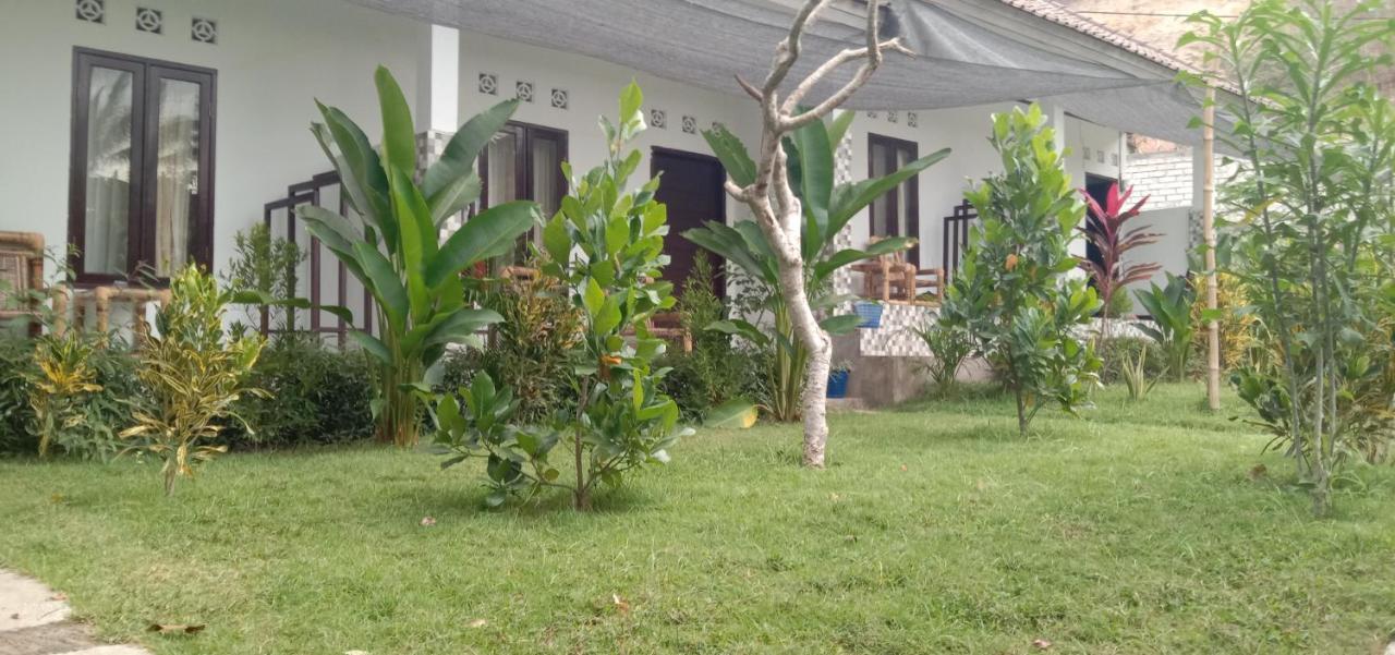 Ariata Arya Hostel Kuta  エクステリア 写真